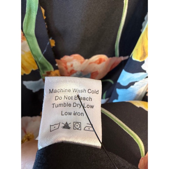 Tuckernuck Floral‎ Maxi Dress Black Yellow Pink Short Sleeve Button Front M - Picture 6 of 7